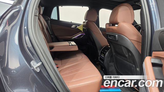 BMW X6 2022 — photo 17