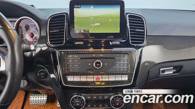Mercedes-Benz GLE-Class 2016 — photo 13
