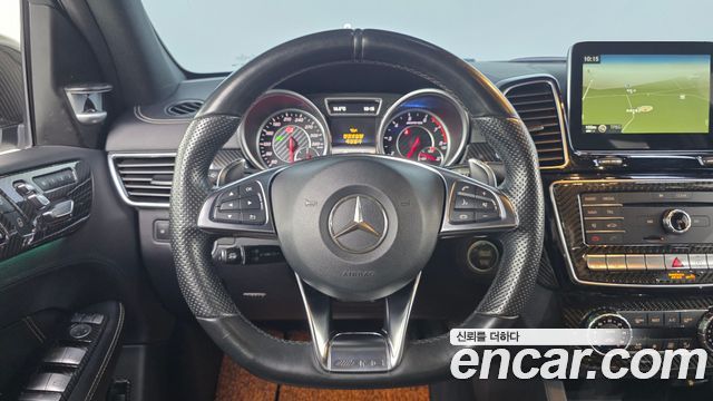 Mercedes-Benz GLE-Class 2016 — photo 14