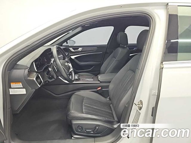Audi A6 2021 — photo 11