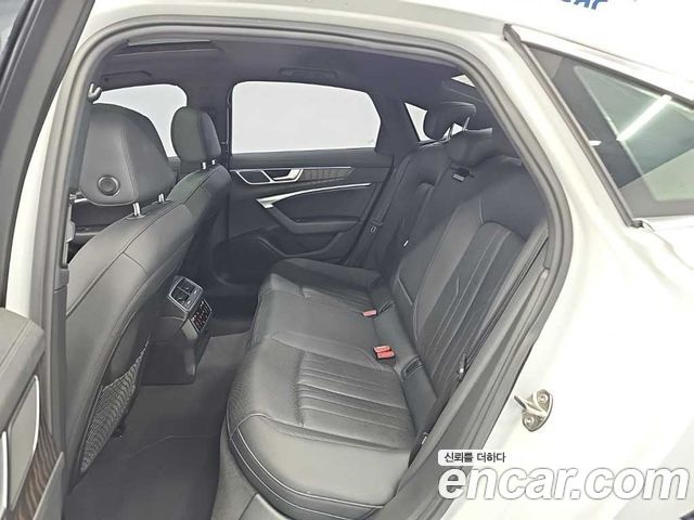 Audi A6 2021 — photo 12