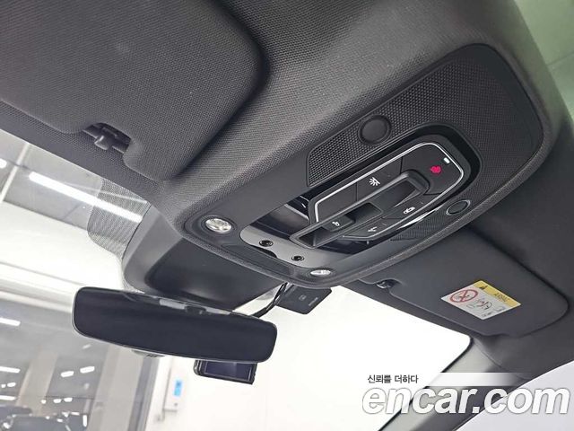 Audi A6 2021 — photo 17