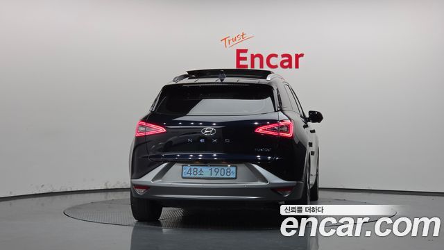 Hyundai Nexo 2023 — photo 4