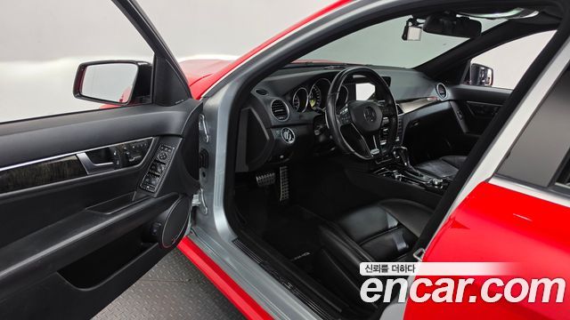 Mercedes-Benz C-Class 2012 — photo 10