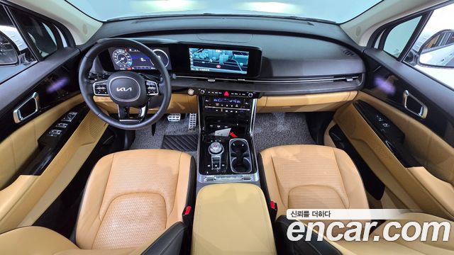 Kia Canival 2022 — photo 10
