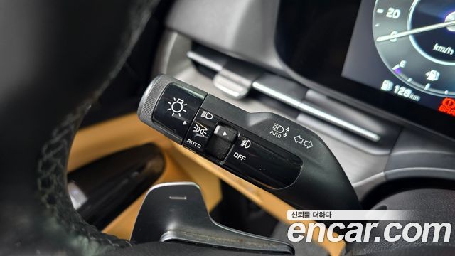 Kia Canival 2022 — photo 26