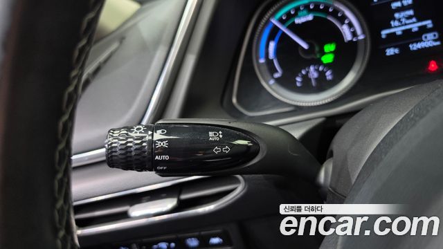 Hyundai Sonata 2021 — photo 24