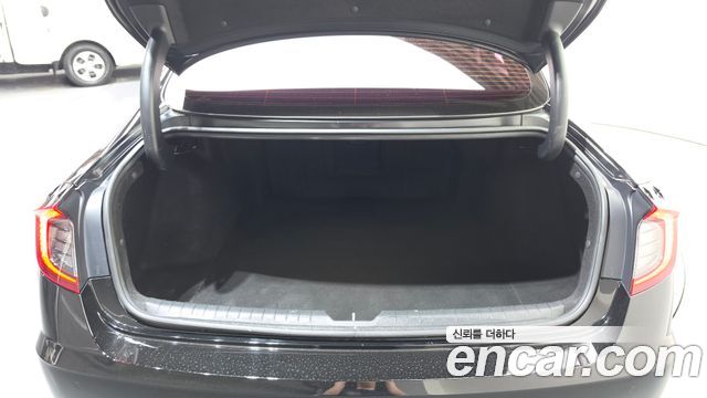 Hyundai Sonata 2021 — photo 26