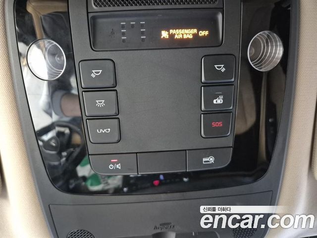 Kia Canival 2021 — photo 17