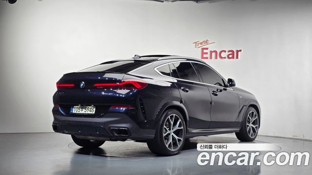 BMW X6 2021 — photo 2