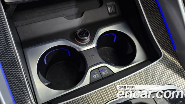BMW X6 2021 — photo 21