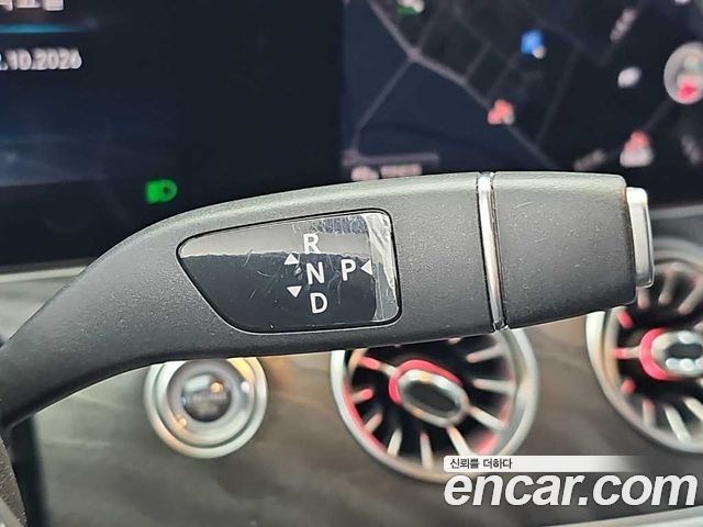Mercedes-Benz E-Class 2020 — photo 8