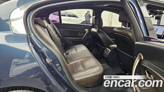 Renault Korea SM5  2016 — photo 17