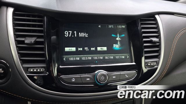Chevrolet Korea Trax 2019 — photo 20