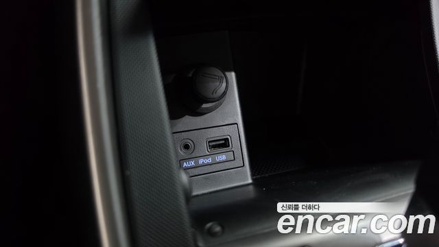 Hyundai AVANTE 2013 — photo 18