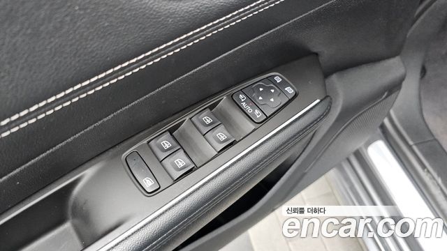 Renault Korea SM6 2021 — photo 29