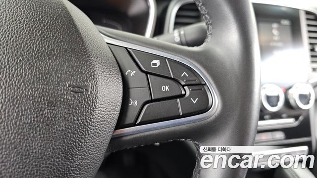 Renault Korea SM6 2021 — photo 35