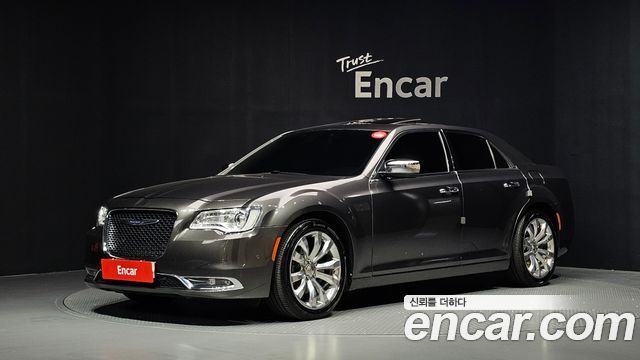 Chrysler 300C 2017 — photo 1