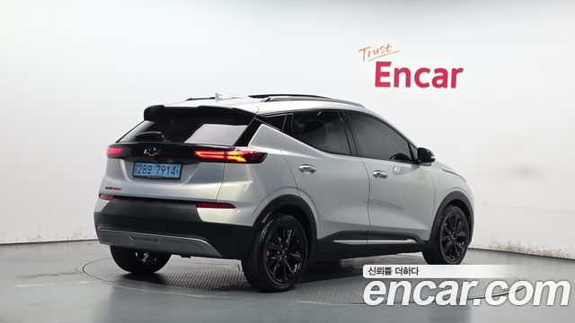 Chevrolet Korea 볼트 EUV 2023 — photo 2