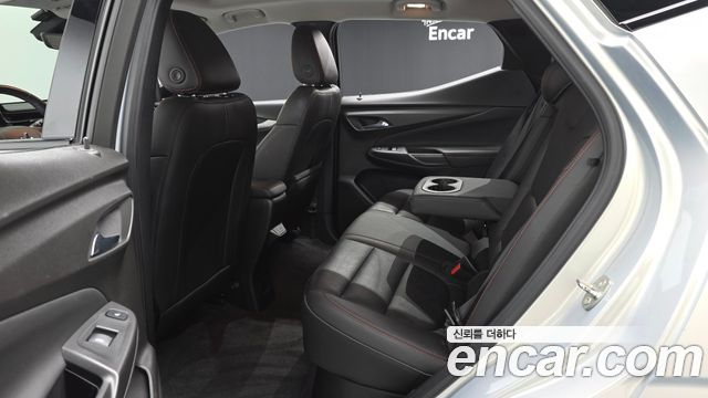 Chevrolet Korea 볼트 EUV 2023 — photo 17