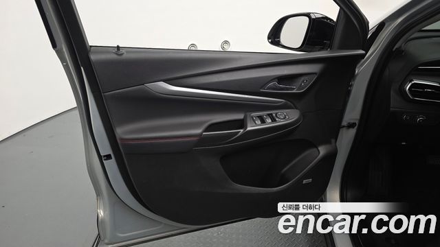 Chevrolet Korea 볼트 EUV 2023 — photo 14