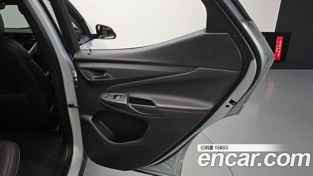Chevrolet Korea 볼트 EUV 2023 — photo 15