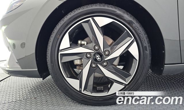 Hyundai AVANTE 2021 — photo 5