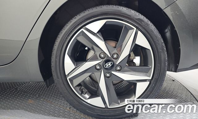 Hyundai AVANTE 2021 — photo 7