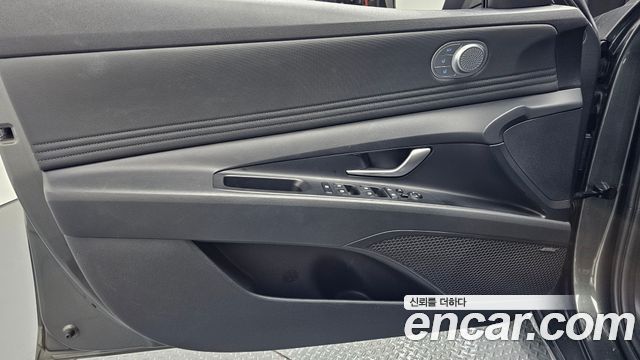 Hyundai AVANTE 2021 — photo 14
