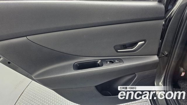 Hyundai AVANTE 2021 — photo 15