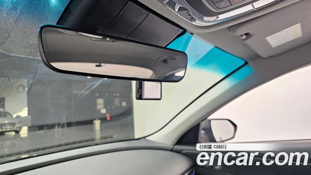Hyundai AVANTE 2021 — photo 28