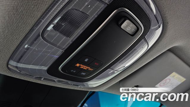 Hyundai AVANTE 2021 — photo 31