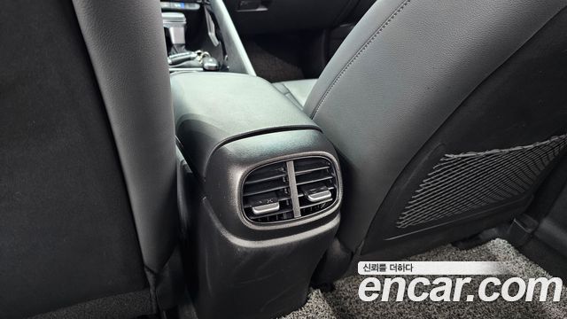 Hyundai AVANTE 2021 — photo 33