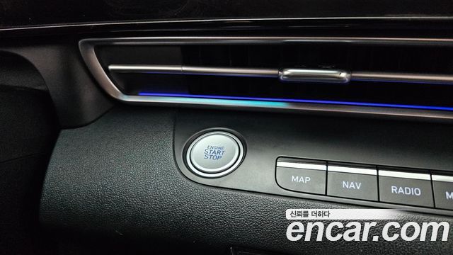 Hyundai AVANTE 2021 — photo 34