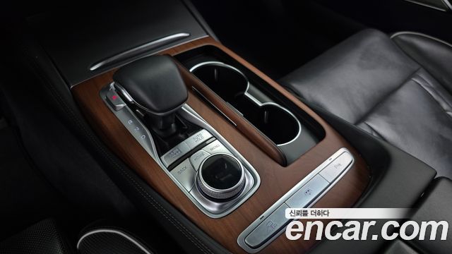 Kia K9 2019 — photo 12