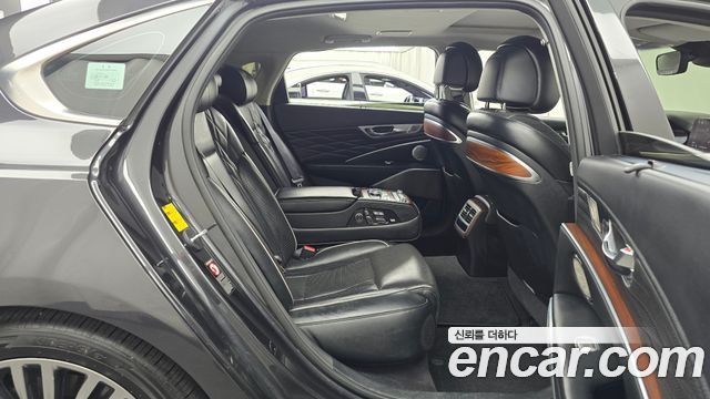Kia K9 2019 — photo 17
