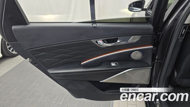Kia K9 2019 — photo 15