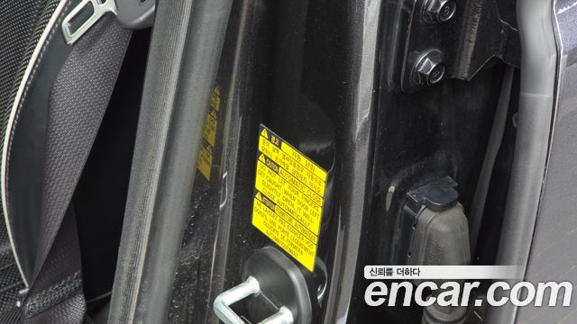 Kia K9 2019 — photo 28