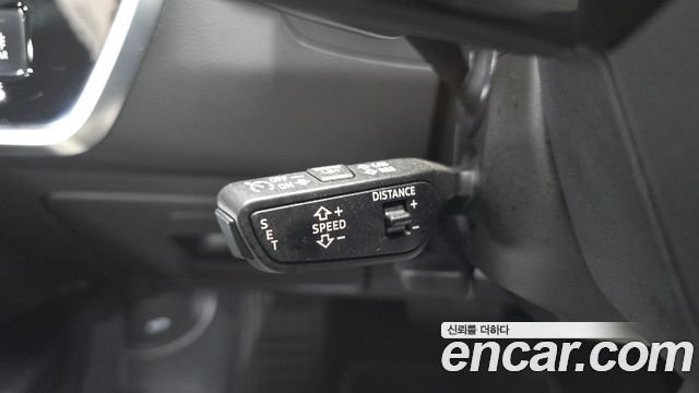 Audi A6 2022 — photo 20