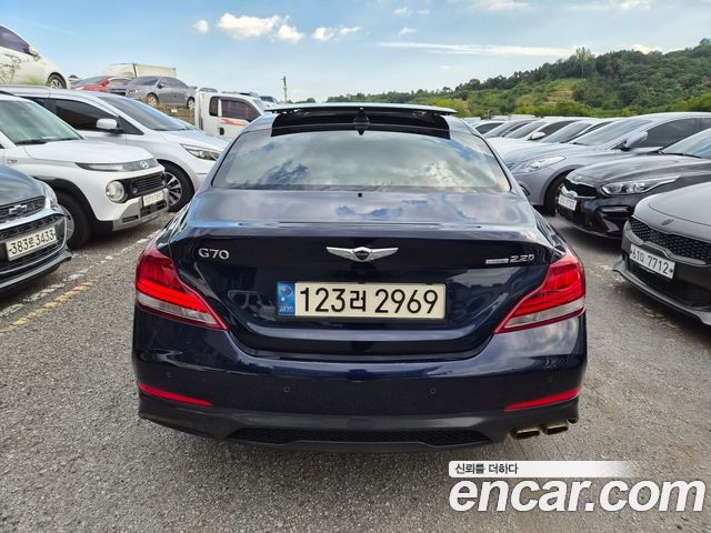Genesis G70 2018 — photo 4