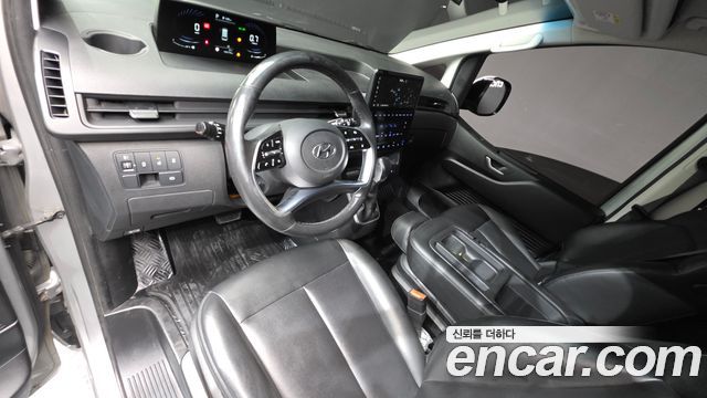 Hyundai Staria 2022 — photo 7