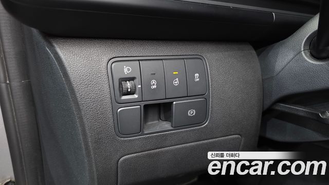 Hyundai Staria 2022 — photo 14