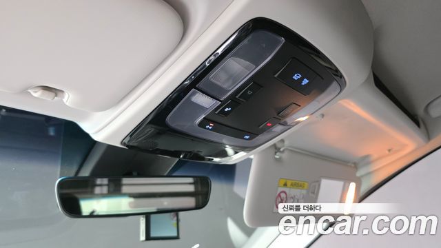 Hyundai Staria 2022 — photo 18