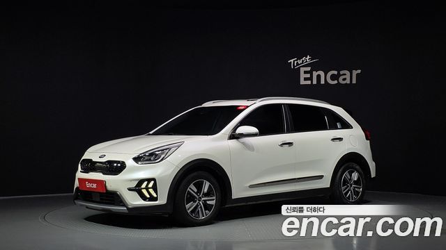 Kia Niro 2020 — photo 1