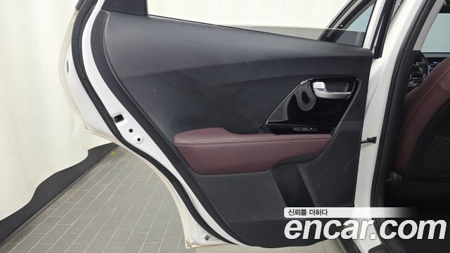 Kia Niro 2020 — photo 15