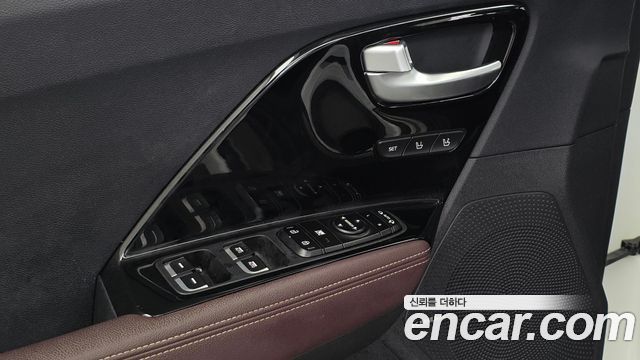 Kia Niro 2020 — photo 29