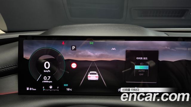 Genesis G80 2025 — photo 11