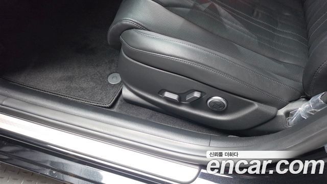 Genesis G80 2025 — photo 32