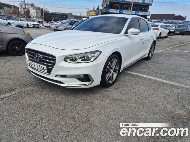 Hyundai Grandeur 2018 — photo 1