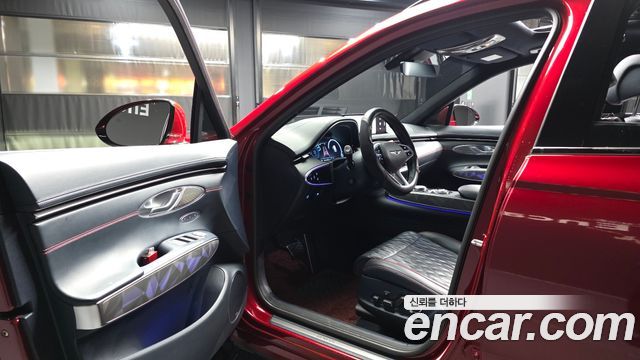 Genesis GV70 2021 — photo 10